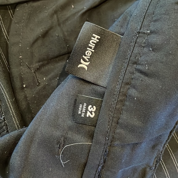 Hurley black striped shorts size 32. Long style. - Picture 3 of 6